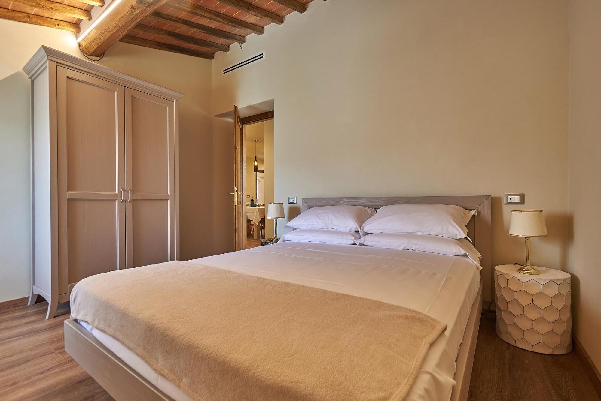 Croce Di Mezzo Villa มอนตาลชิโน ภายนอก รูปภาพ