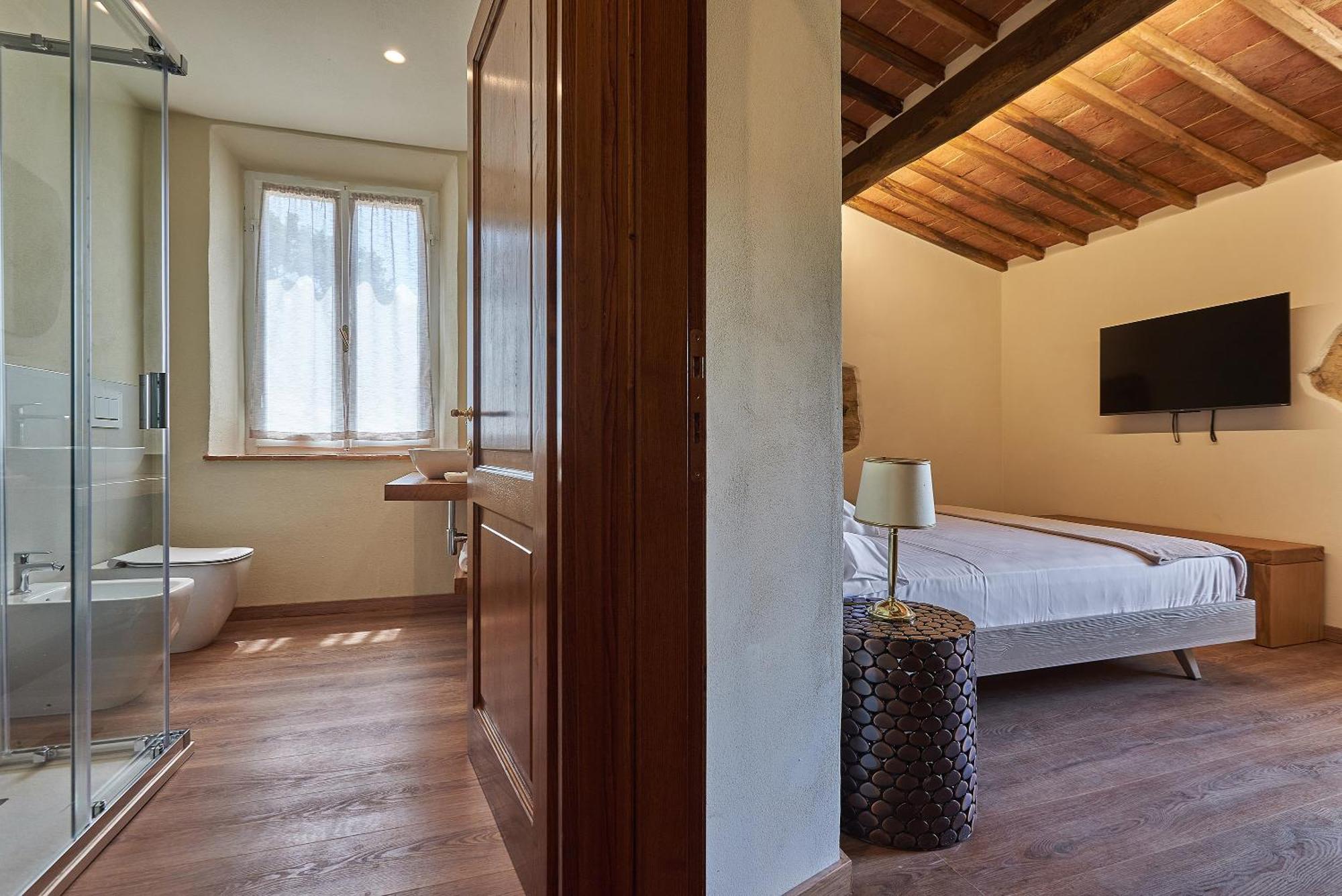 Croce Di Mezzo Villa มอนตาลชิโน ภายนอก รูปภาพ