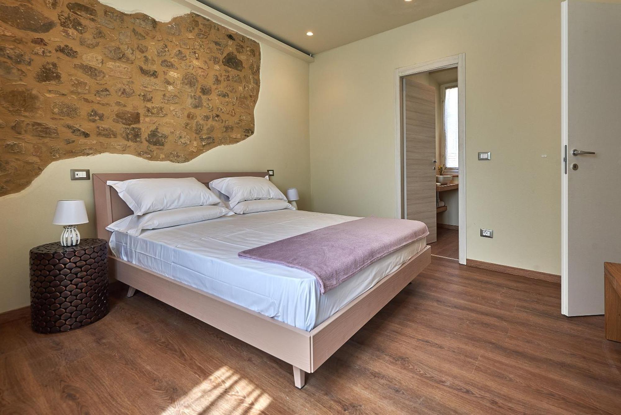 Croce Di Mezzo Villa มอนตาลชิโน ภายนอก รูปภาพ