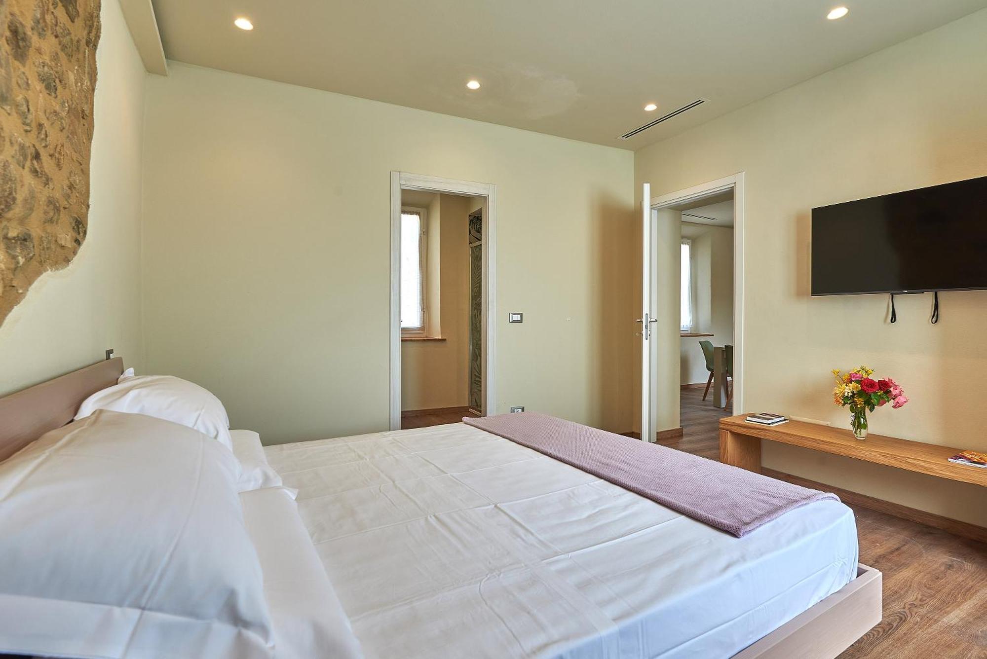 Croce Di Mezzo Villa มอนตาลชิโน ภายนอก รูปภาพ