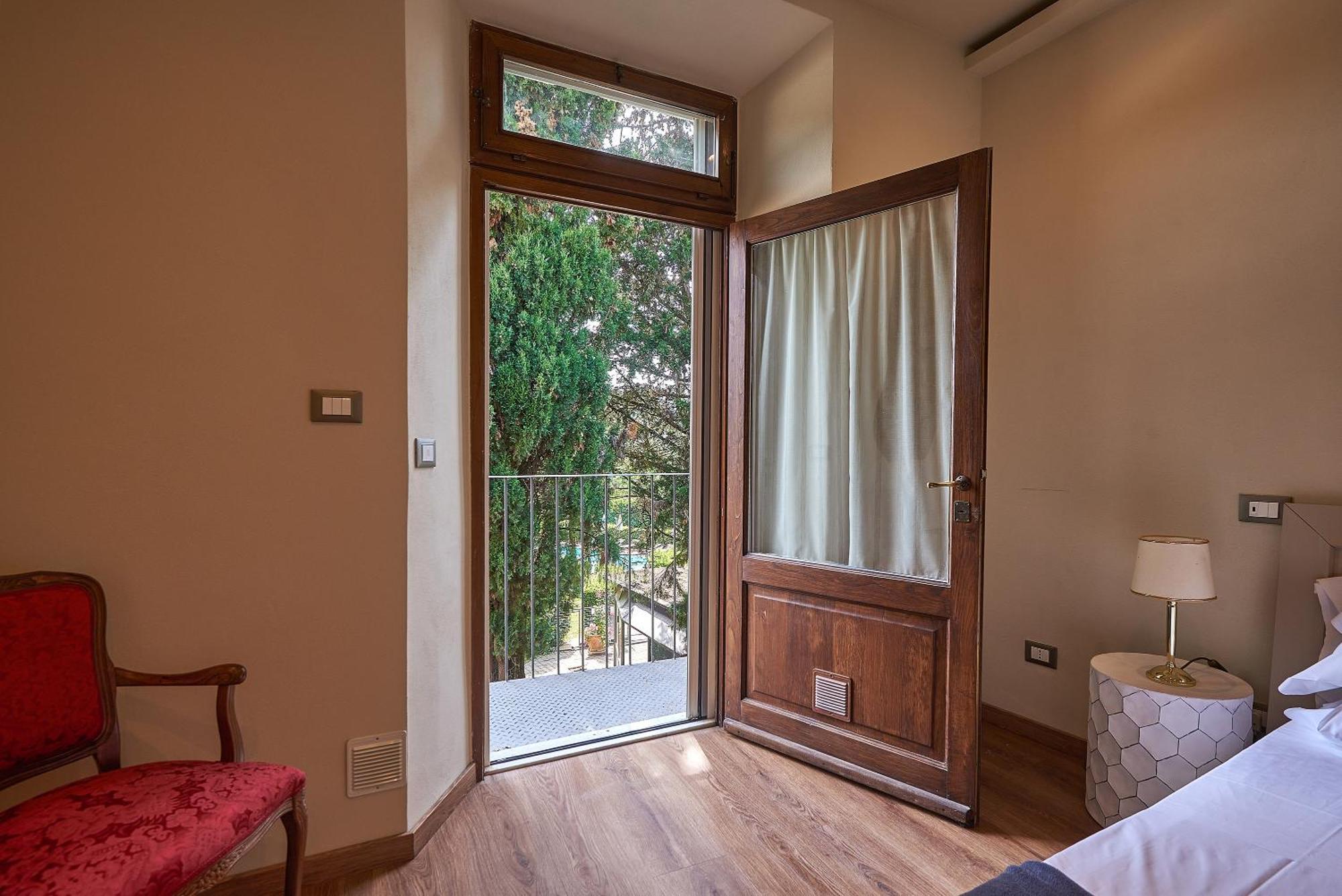 Croce Di Mezzo Villa มอนตาลชิโน ภายนอก รูปภาพ