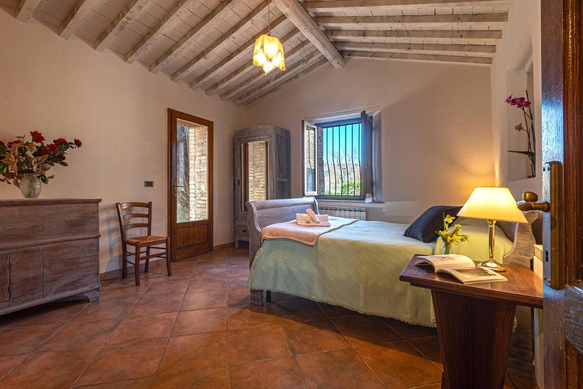 Croce Di Mezzo Villa มอนตาลชิโน ภายนอก รูปภาพ